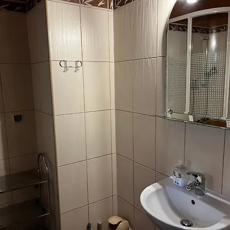 W Dolinie 펜션 스클라르스카포렘바